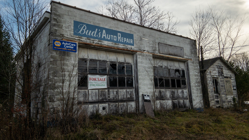 Illustration for article titled What Could We Do With This Derelict Old Garage?